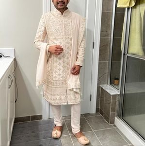Men indian ethnic sherwani